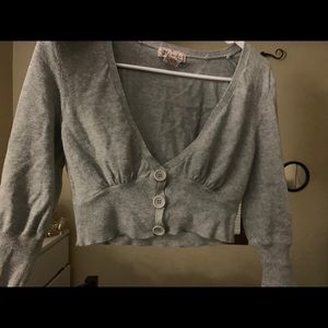 Grey cropped long sleeve